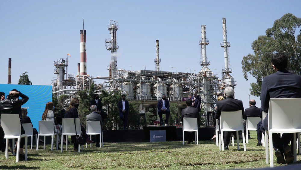 Alberto Fernández anunció la inversión de U$S 715 millones en una refinería de Puerto Dock Sud